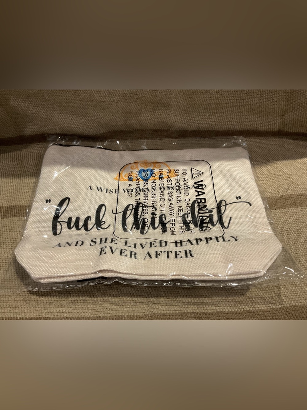NWT Novelty Graphic Canvas Makeup Bag "A Wise Woman Once Said..." Pouch - Picture 9 of 9